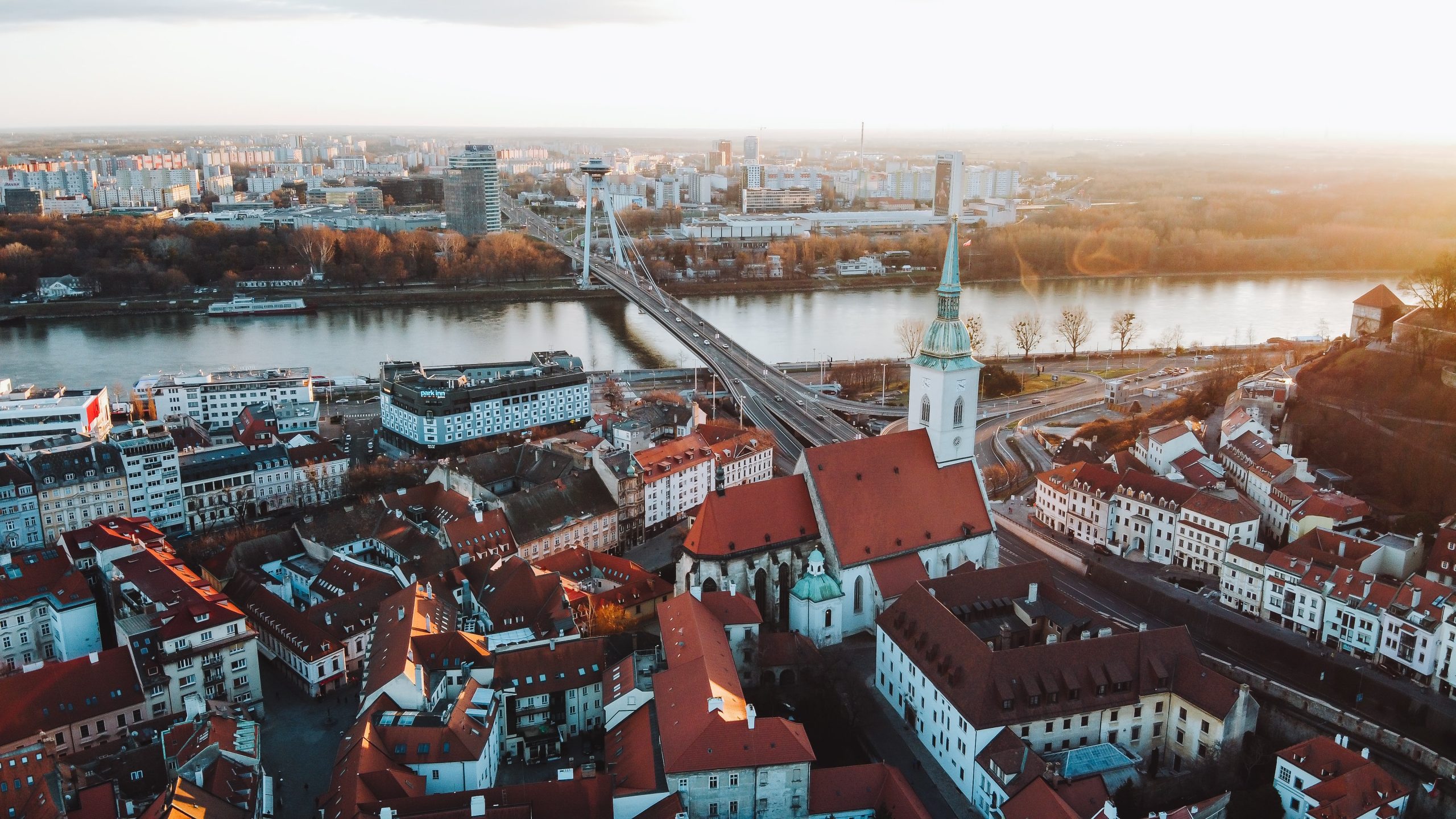 Du betrachtest gerade CFP: Continuity and Change in Medieval Central Europe Europe